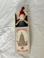 Maileg Retired Big Sister christmas pixy mouse and matchbox bed