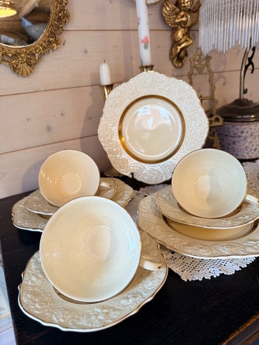 Vintage crown ducal - vintage,