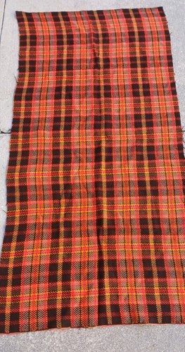 Wool fabric remnant 27 - fabric, 27"