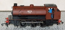 Hornby R2740 OO J94 0-6-0st