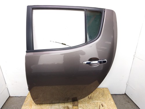 Mitsubishi l200 door left near - mitsubishi,