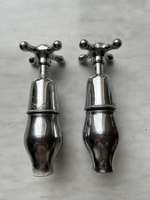 NICKEL GLOBE BATH TAPS USED