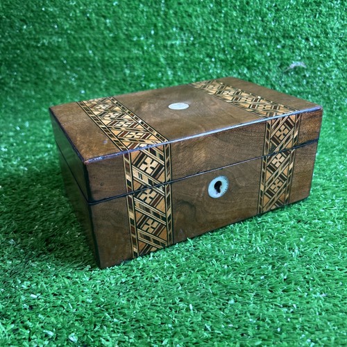 Victorian walnut trinket - walnut, box