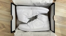 Nike Air Jordan 1 Mid (Triple