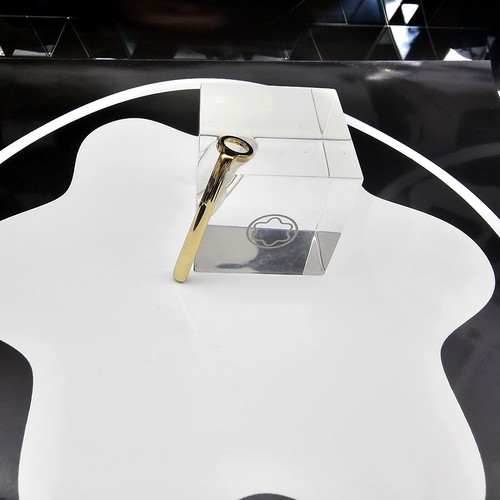 Montblanc meistertuck gold - montblanc,