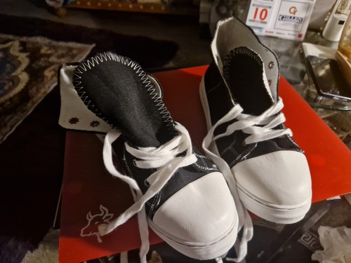 New baseball boots size - new,