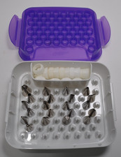 Wilton Cake Decorating Icing