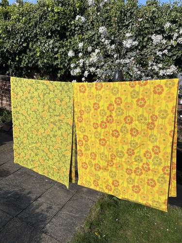 Retro vintage style stretch - style,