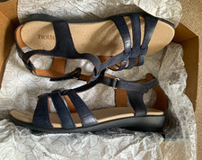 BNIB Hotter Sol Indigo blue