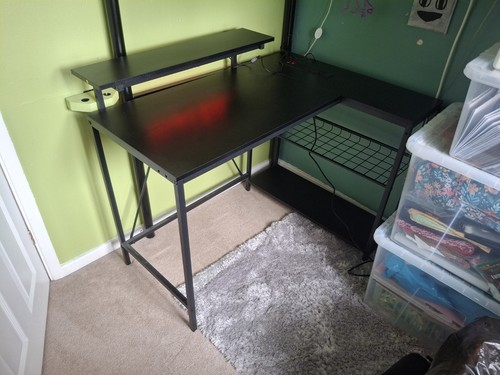 Bestier shaped desk - l,