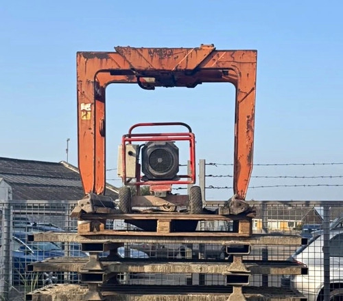Brick block grab - /,