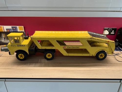 Mighty tonka car carrier - tonka,
