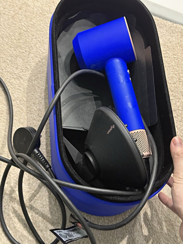 Dyson supersonic blue hair - dyson,