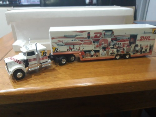 Kenworth w900 dhl diecast - w900,