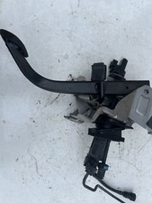 FORD FOCUS 2013 998cc CLUTCH MASTER CYLINDER AND PEDAL