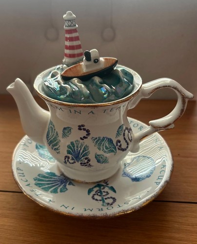 Swineside teapottery storm - storm, in