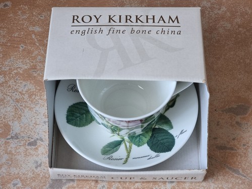 New boxed roy kirkham roses - new,