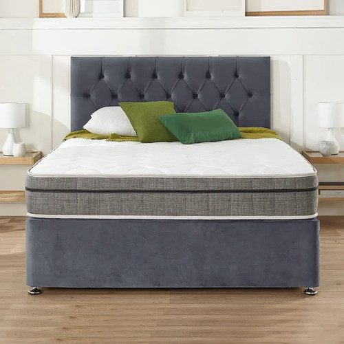 Offer 4ft6 double divan - on,