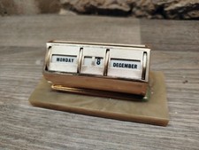 Vintage Desk Calendar  -- Retro Manual 