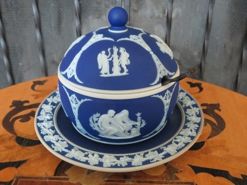 Antique wedgwood blue - antique,