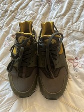 Nike huarache 5.5 girls boys