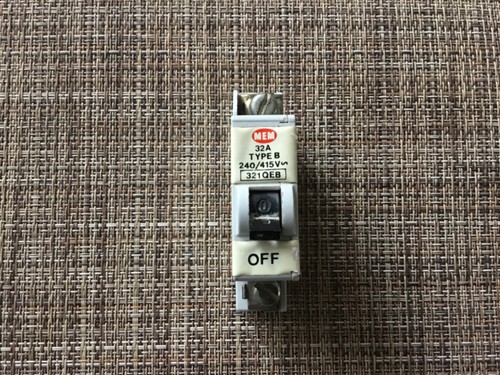 Mem 32a mcb single pole - 32a,