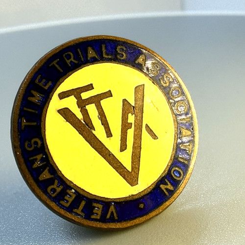 Vintage badge veterans time - vintage,