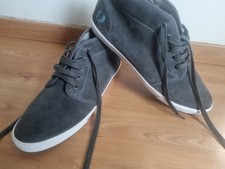 Fred Perry Byron Grey Suede