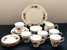 Duchess 21 piece bone china tea set, purple leaves, 6 trios + cake, sugar, jug