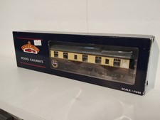 Bachmann (OO) 39-102A BR MK1 Restaurant Car Western Region.
