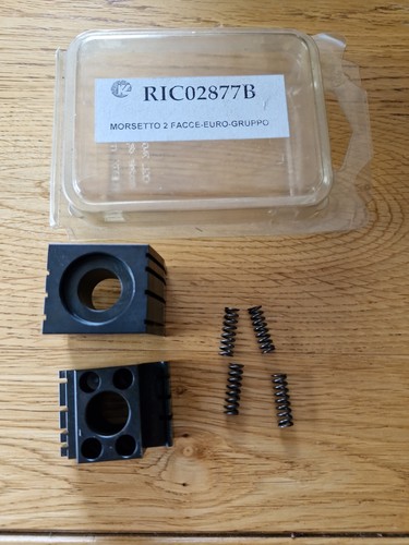 Jaw for key cutting - for, machine