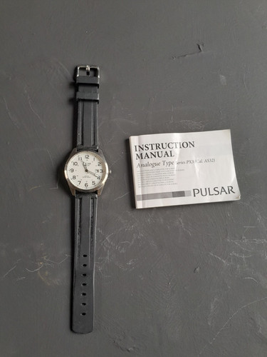Pulsar watch solar date 100m - watch,
