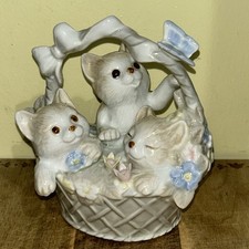 3 Kittens in Basket”