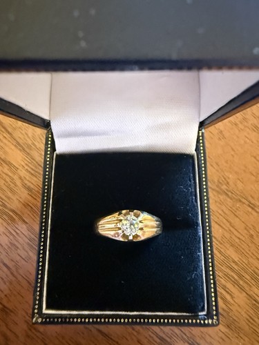 18ct gold diamond - gold,
