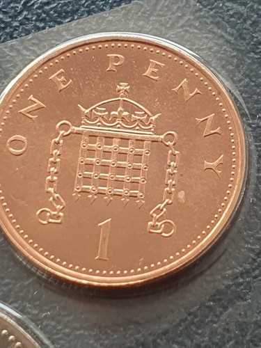 1998 bunc crowned - 1p,
