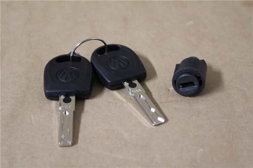 Glove box lock cylinder - box,