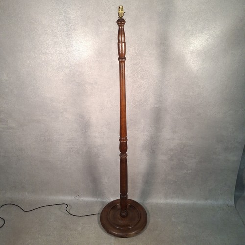 Vintage turned wood standard - turned,