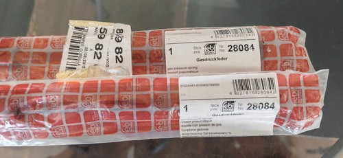 Boot gas struts for - gas, toyota