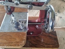 Sewing Machine (Essex