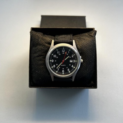 Watch and box bundle - -, pilot