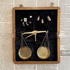 Vintage Brass Traveling Scales Balance With Weights Boxed