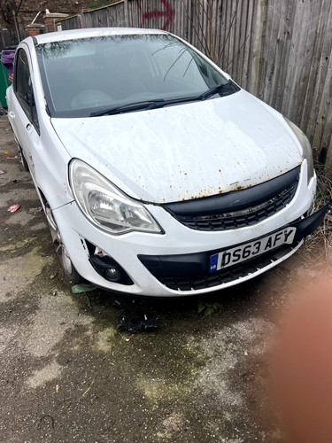 Vauxhall corsa facelift 2013 - vauxhall, d