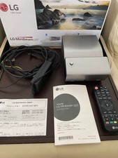 LG PH450UG LED Ultra Short Throw Projector Barely Used Portable Built-in Battery