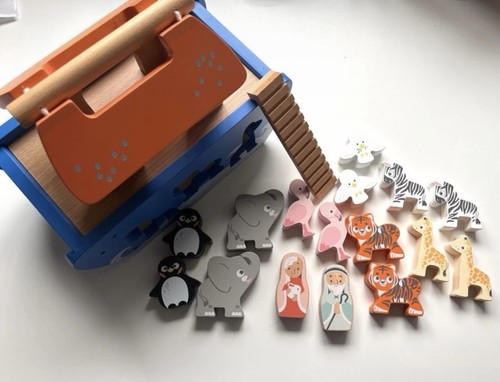 Toy van noah ark shape - toy, noah's