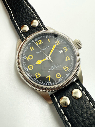 Hamilton khaki pioneer - hamilton,
