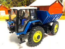 BRITAINS.1:32.FARM.FORD SELF