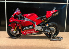 1:18 FACTORY DUCATI DIECAST