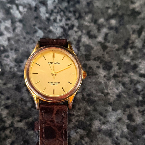 Sekonda vintage quartz - sekonda,