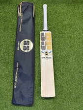 Ton dre russ 0 cricket - russ,