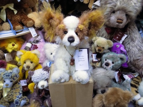 Charlie bears munchkin ltd - charlie,